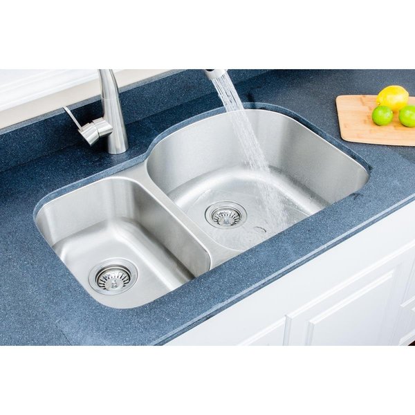 Wells Sinkware 32 in 18 Gauge Undermount 3070 Double Bowl Stainless Steel Kitchen Sink CMU322179D